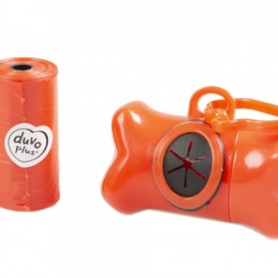 Dispenser de sacos sanitários para cães laranja e rolo de sacos com texto 'duvo PLUS'