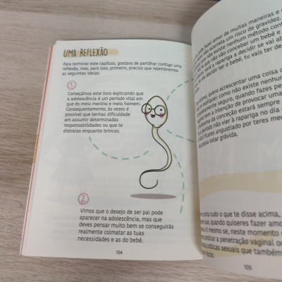 Página de livro com texto em português e desenho de espermatozóide com óculos