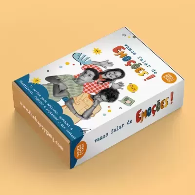 Caixa branca de jogo educativo sobre emoções com imagens de crianças na capa