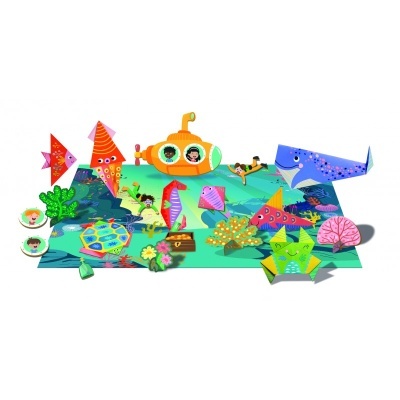 Conjunto colorido de brinquedos de papel com tema marinho e submarino