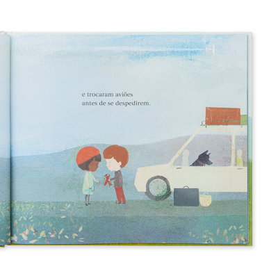 Ilustração de livro infantil com duas crianças e carrinha branca num campo aberto.