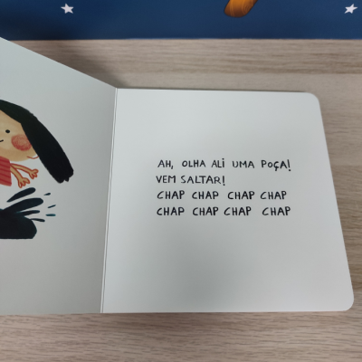 Página de livro infantil com ilustração e texto em português