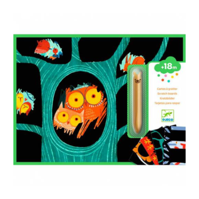 Jogo de cartões para raspar com ilustrações de corujas coloridas e ferramenta de madeira em embalagem