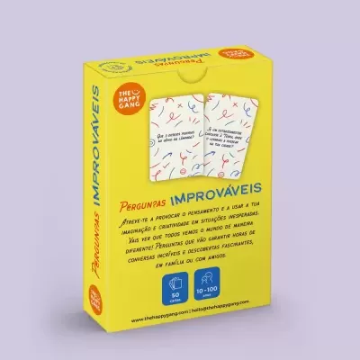 Caixa amarelo vibrante do jogo de cartas Perguntas Improváveis com textos em português e elementos gráficos coloridos.