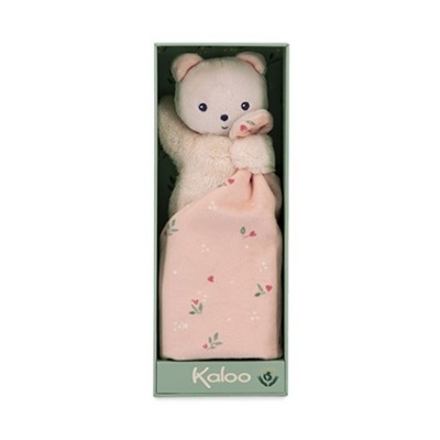 Urso de peluche branco com pano rosa de flores em caixa verde