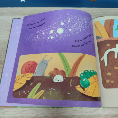 Página de livro infantil com ilustrações coloridas e texto em português