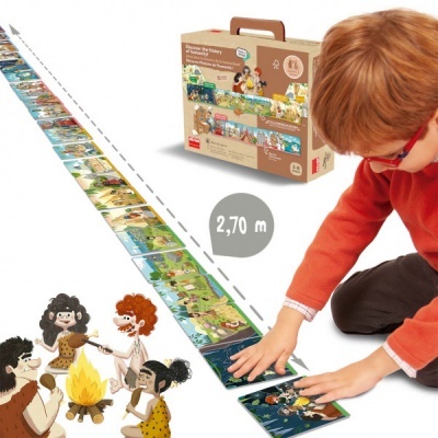 Conjunto educativo com tiras ilustradas da história humana e criança a brincar