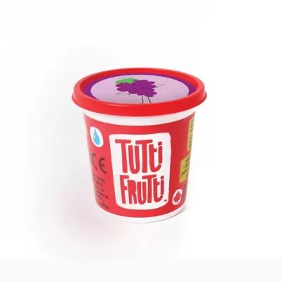 Frasco pequeno de plástico vermelho com tampa, rótulo TUTTI FRUTTI e imagem de uva