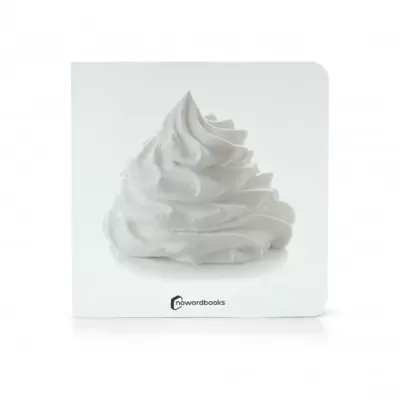 Bloco de notas branco com imagem de chantilly e logo nowordbooks