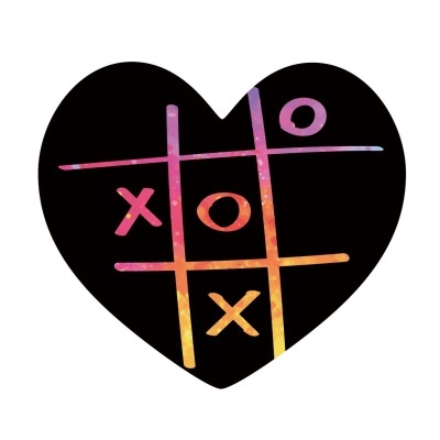Coração preto com jogo da velha em cores degradê e símbolos X e O