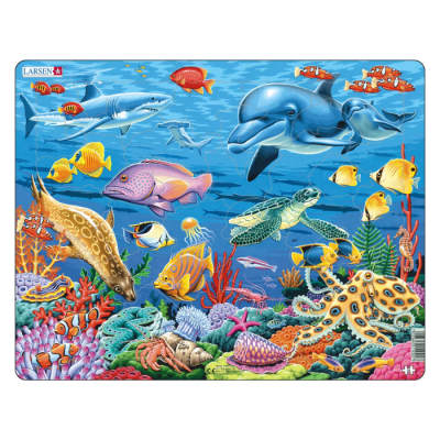 Quebra-cabeças colorido com animais marinhos, golfinhos, tubarão, polvos e peixes em fundo azul do mar