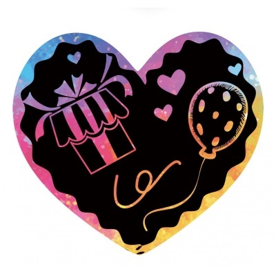 Coração de papel preto com desenhos rosa e borda colorida em tons variados