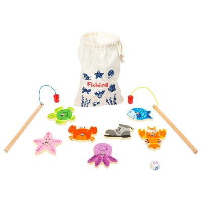 Brinquedo de pesca com saco, varas, peixes e dado colorido
