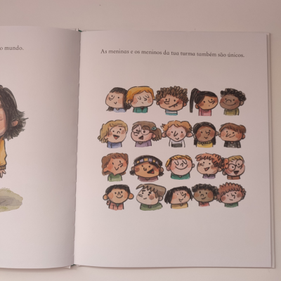 Página de livro infantil com desenhos coloridos de crianças e texto em português