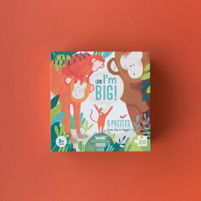 Caixa de puzzle com ilustração de macacos e texto 