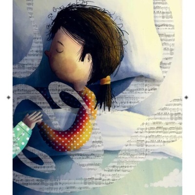 Ilustração de criança a dormir com pijama de bolinhas e notas musicais no fundo