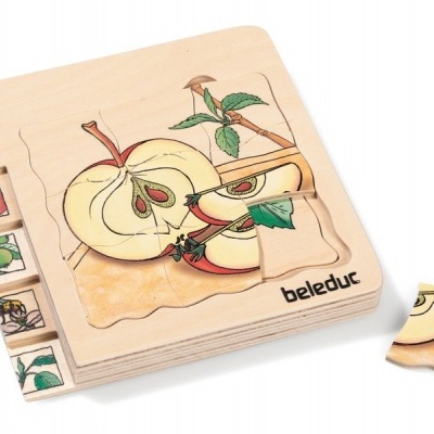 Quebra-cabeças infantil de madeira com ilustração de maçã da marca Beleduc