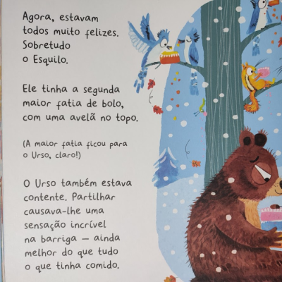 Página de livro infantil com urso, aves e texto em português