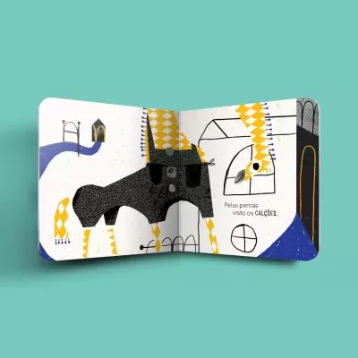 Livro infantil aberto com ilustrações e texto em português num fundo azul