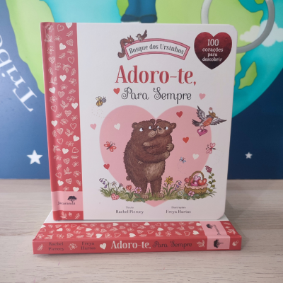 Livro infantil 'Adoro-te, Para Sempre' com ursinhos na capa, cores rosa e branco.