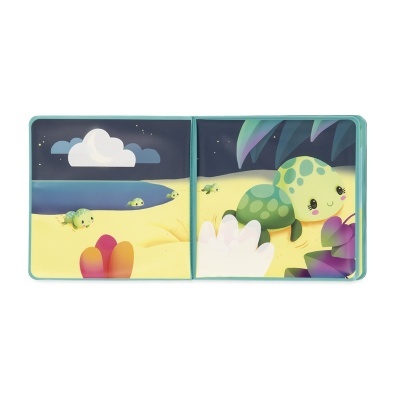 Livro infantil ilustrado com tartarugas num cenário de praia à noite