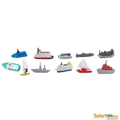 Dez miniaturas coloridas de vários tipos de barcos e submarinos sobre fundo branco