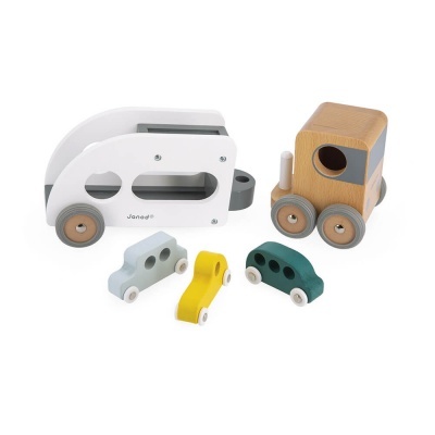 Brinquedo em madeira de camião, reboque e três carros pequenos coloridos