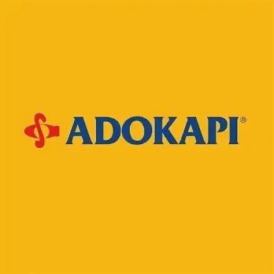 Logo ADOKAPI em fundo amarelo