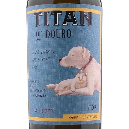 Titan of Douro - Branco Garrafa de vinho branco TITAN OF DOURO com rótulo azul, cão e gato, 750 ml