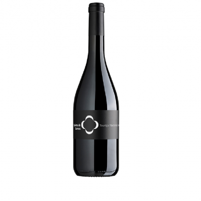 Garrafas de vinho tinto com rótulo preto e texto branco 