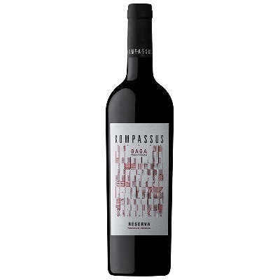 Garrafa de vinho tinto Compassus Baga Reserva com rótulo branco e detalhes vermelhos