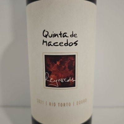 https://www.reserva86.pt/product/quinta-de-macedos-2021