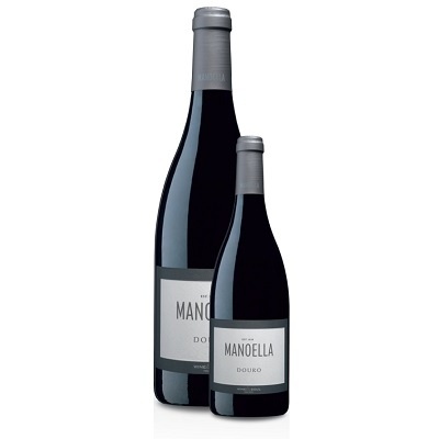 Duas garrafas pretas de vinho tinto com rótulos cinzentos claros MANOLLA DOURO