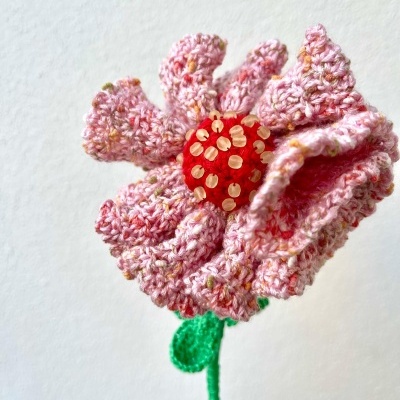 Flor&#x20;de&#x20;Crochet&#x20;&quot;Gracinda&quot;