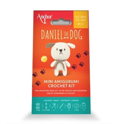 Embala de kit para crochet com boneco de cão amigurumi