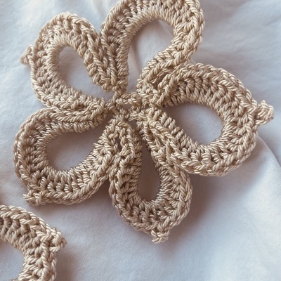 Brincos&#x20;de&#x20;crochet&#x20;&quot;Atenas&quot;