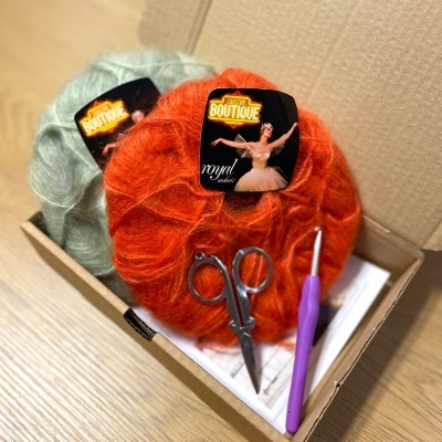 Kit&#x20;Surpresa&#x20;de&#x20;Crochet&#x20;&#x2013;&#x20;Projeto&#x20;Gorro