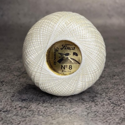 Novelos&#x20;Perl&#x00E9;&#x20;N&#x00BA;&#x20;8&#x20;&#x2013;&#x20;Presencia&#x20;Finca