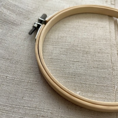 Kit&#x20;DIY&#x20;Individuais&#x20;Bordados&#x20;&#x2013;&#x20;Flores&#x20;Campestres