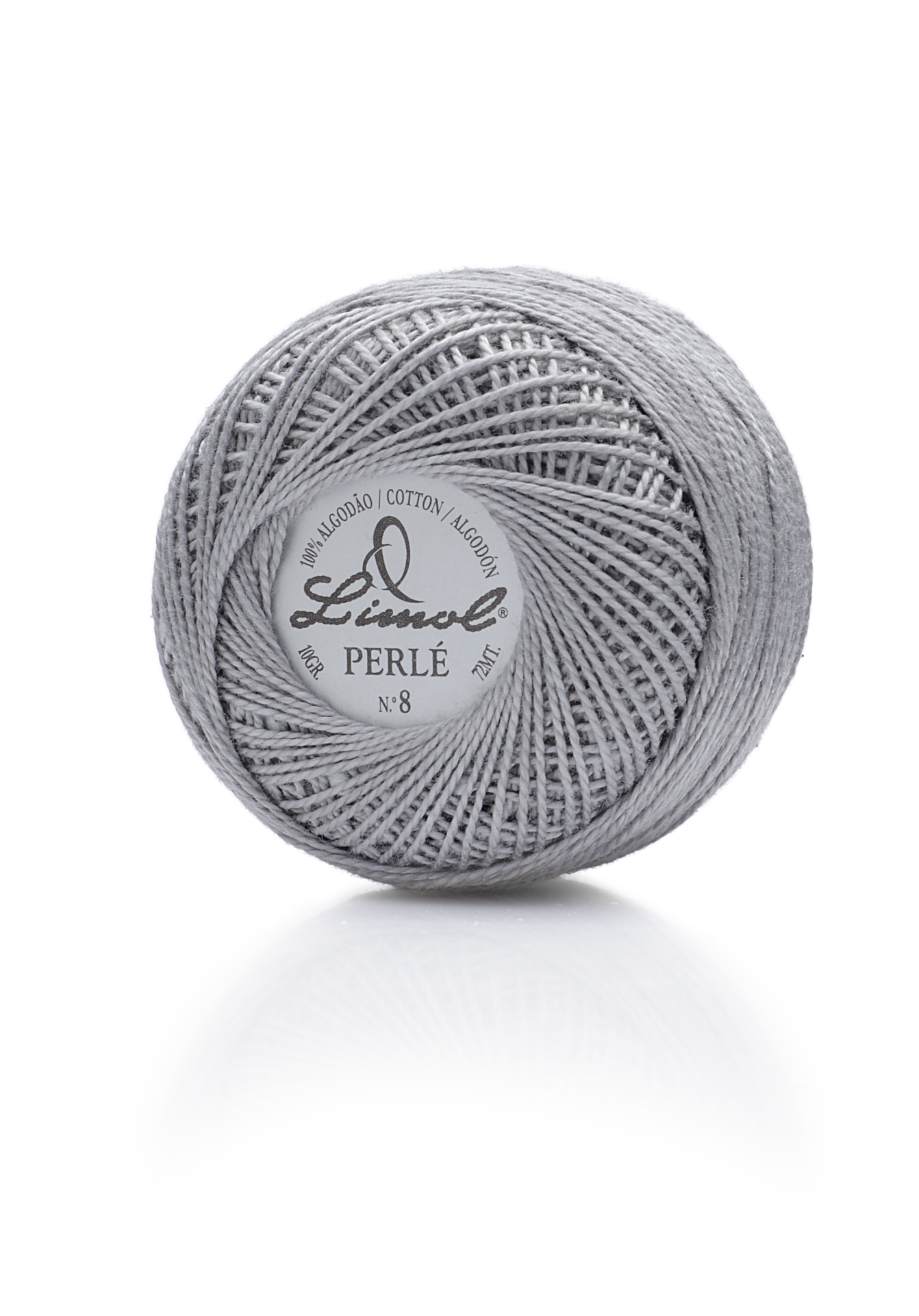 Novelo de linha de algodão cinza com rótulo Limol Perlé N.º 8