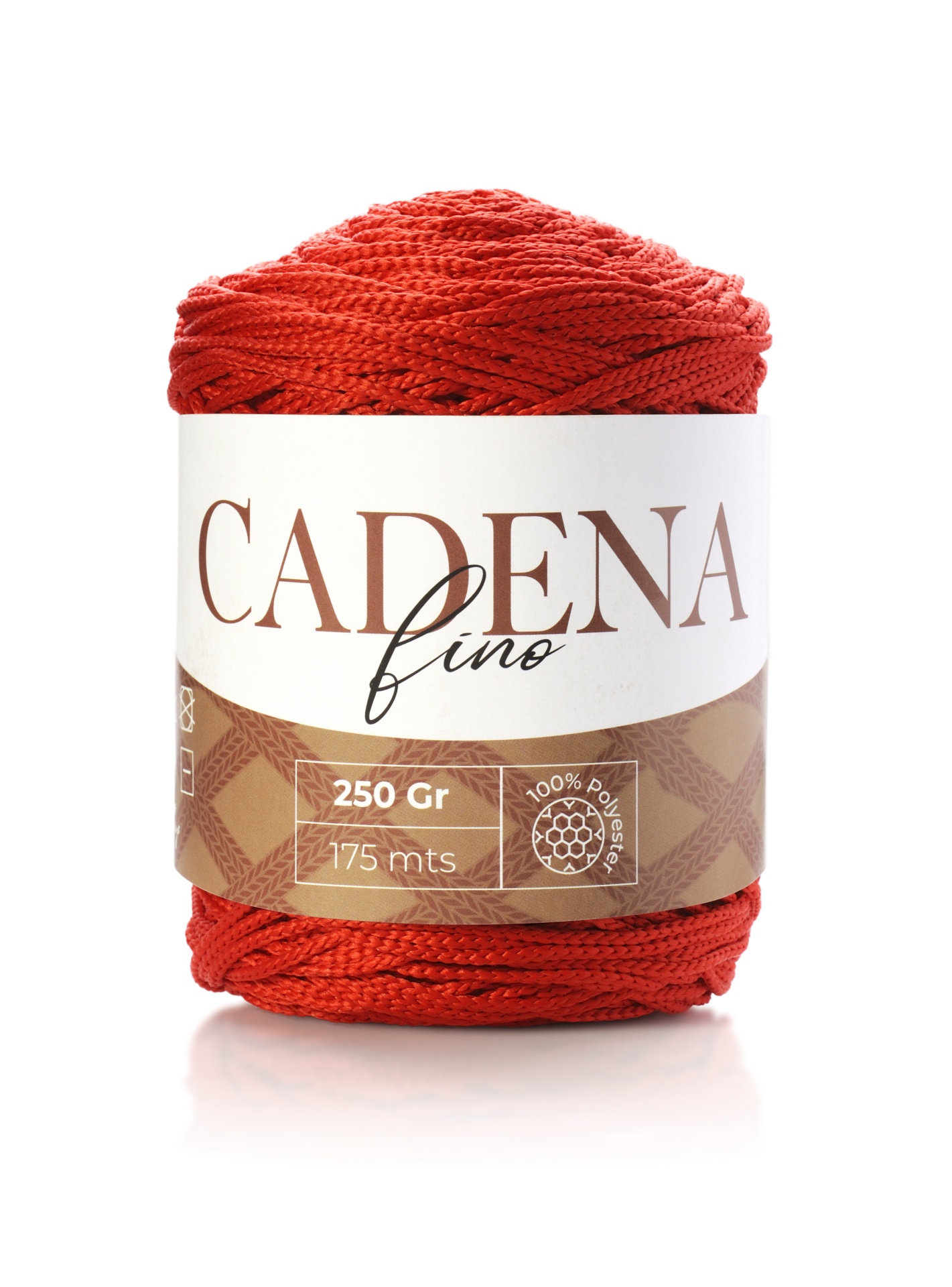 Novelo de fio vermelho cadema fina 250 gr 175 mts 100% poliéster