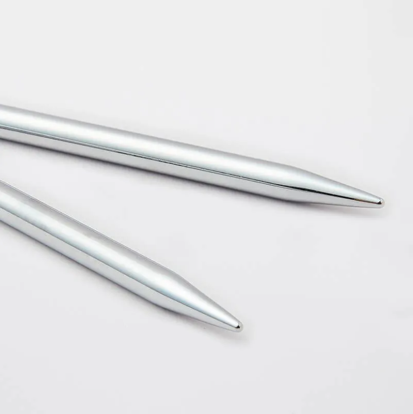 Agulhas de tricô metálicas prateadas com pontas arredondadas