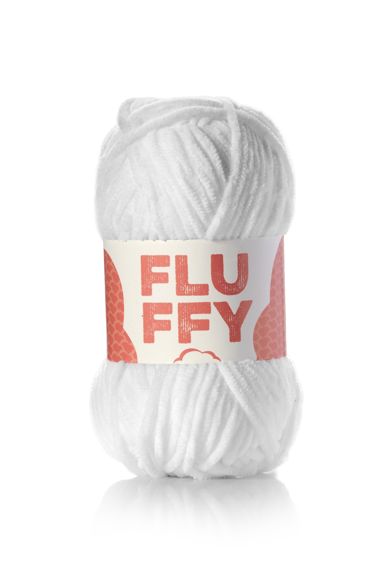 Novelo de linha branco com etiqueta FLUFFY