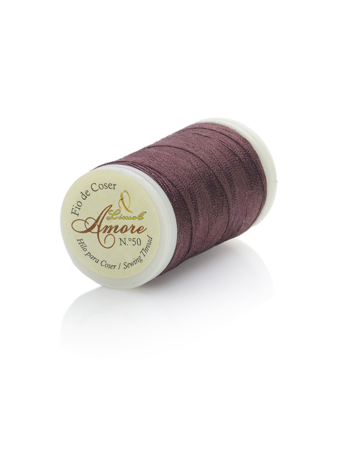 Rolo de linha de costura vinho da marca Belluci Amore Nº 50