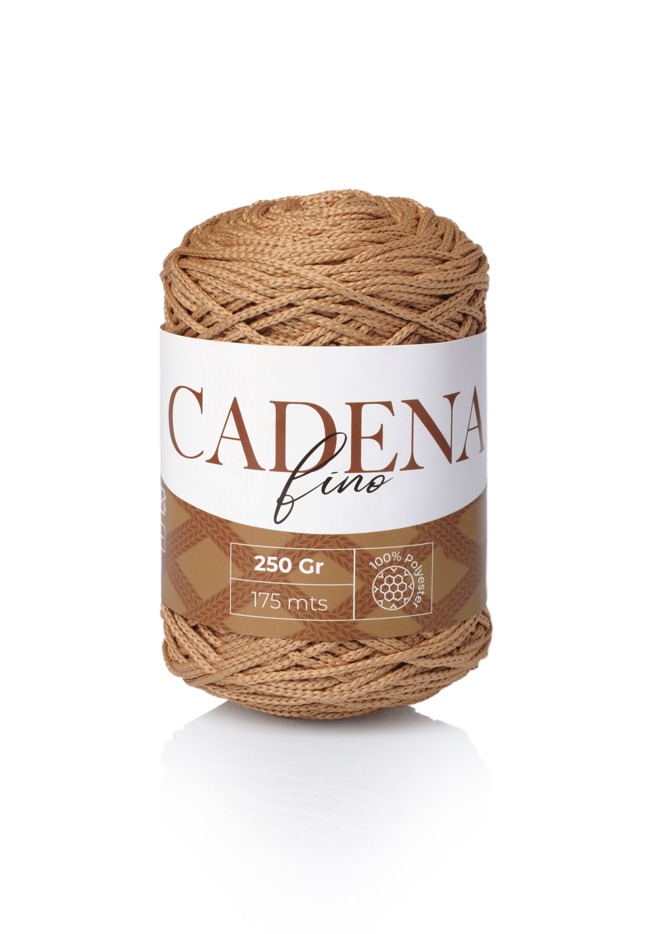 Novelo de fio castanho claro com etiqueta CADENA fino