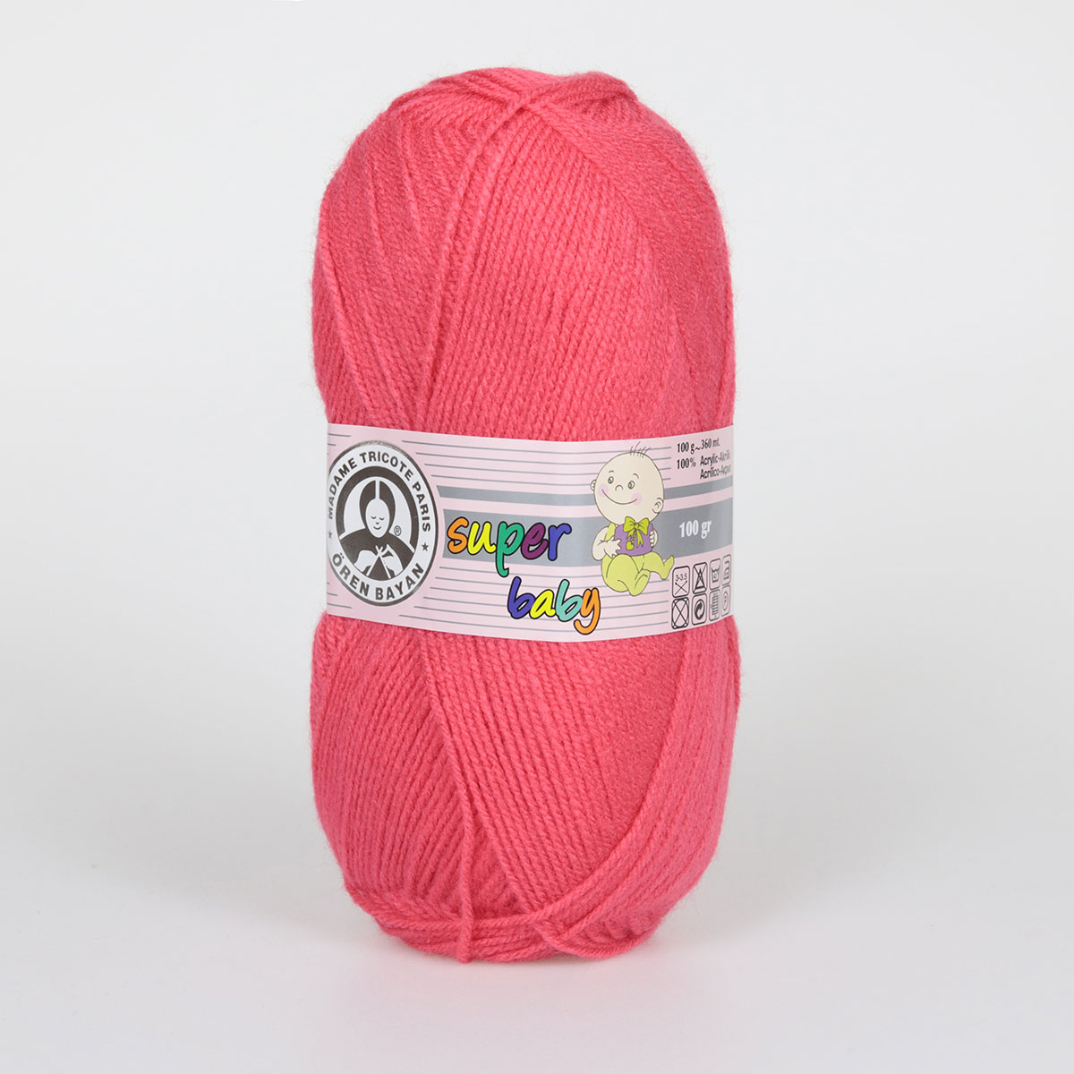 Novelo de lã rosa com rótulo branco e texto SUPER BABY