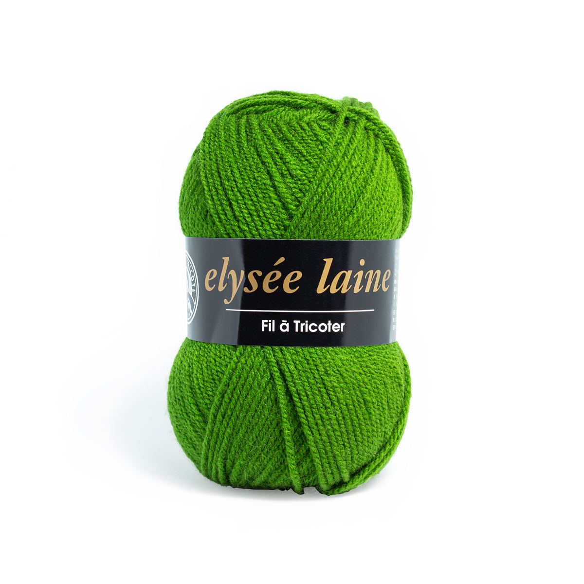 Novelo de lã verde com etiqueta preta e dourada