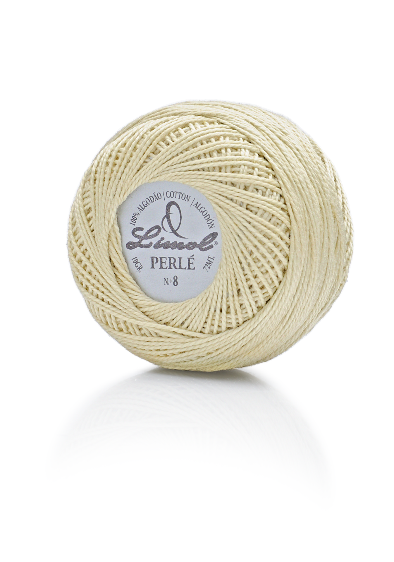 Rolo de linha de algodão Limol Perlé cor creme com etiqueta branca