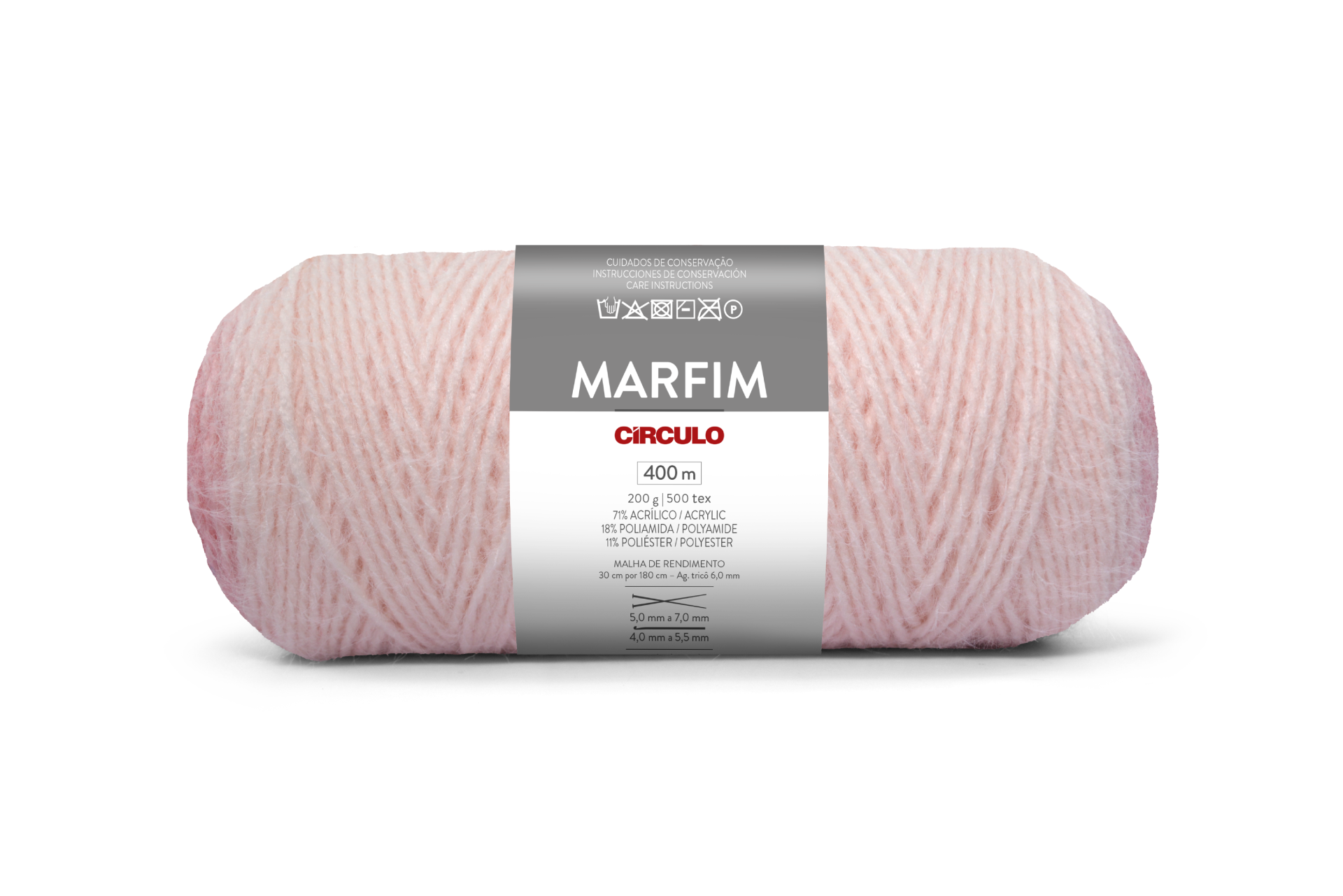 Novelo de lã cor marfim rosa claro com etiqueta cinza da marca Círculo.