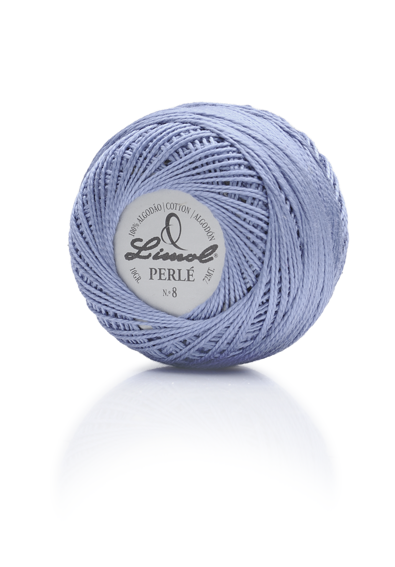 Rolo de fio azul claro Linol Perlé em algodão com etiqueta branca e texto preto